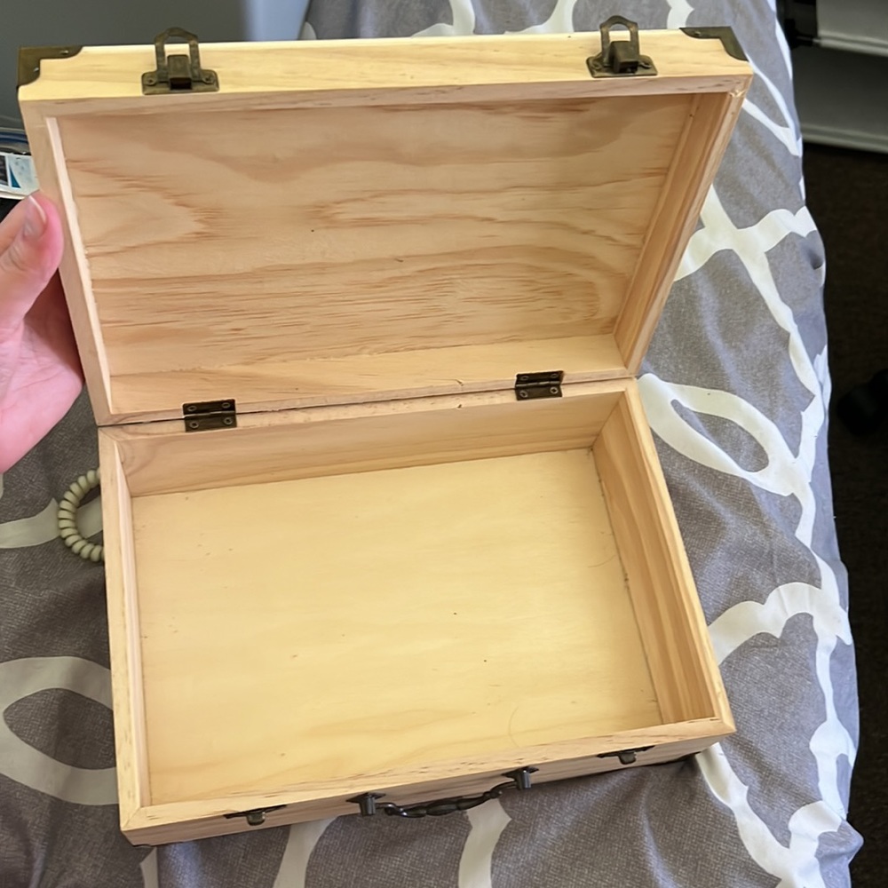 Lock Box - Picture 2 of 2